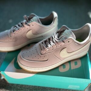 Nike Blush Pink Low-Top Sneakers